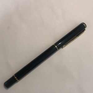 Pen